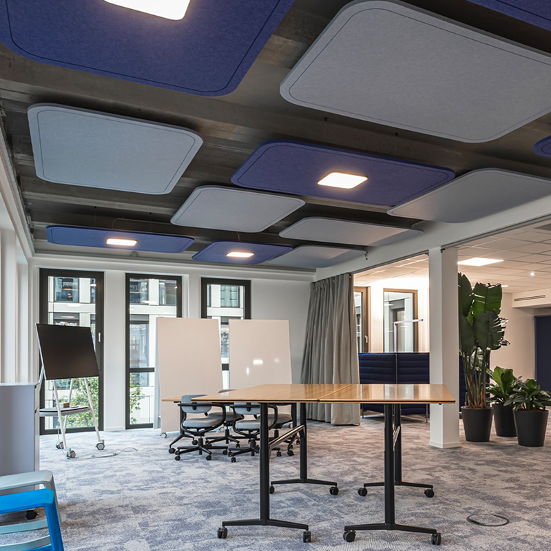 Desain Modern Panel Akustik Membingungkan Bentuk Strip Papan Serat Poliester yang Menyerap Suara dan Ramah Lingkungan untuk Penggunaan di Gym Desain Modern Panel Akustik Membingungkan Bentuk Strip Papan Serat Poliester yang Menyerap Suara dan Ramah Lingkungan untuk Penggunaan di Gym